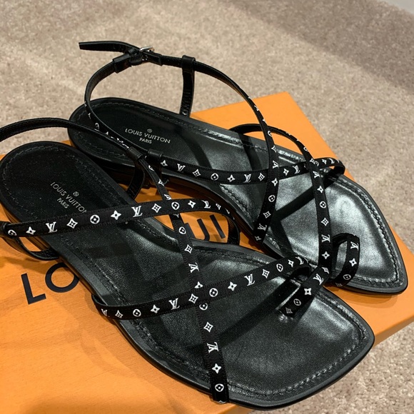 louis vuitton dupe slippers